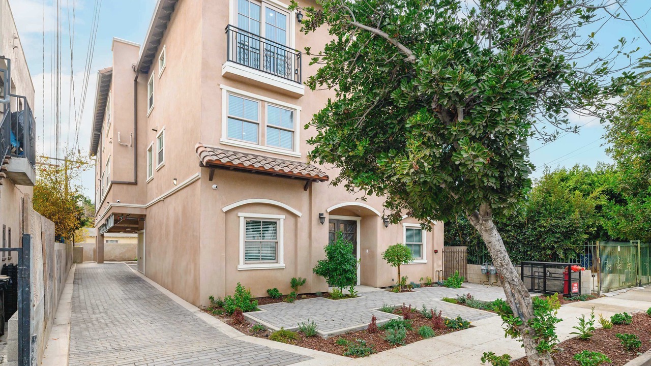 Photo of Outdoor in Westlake South