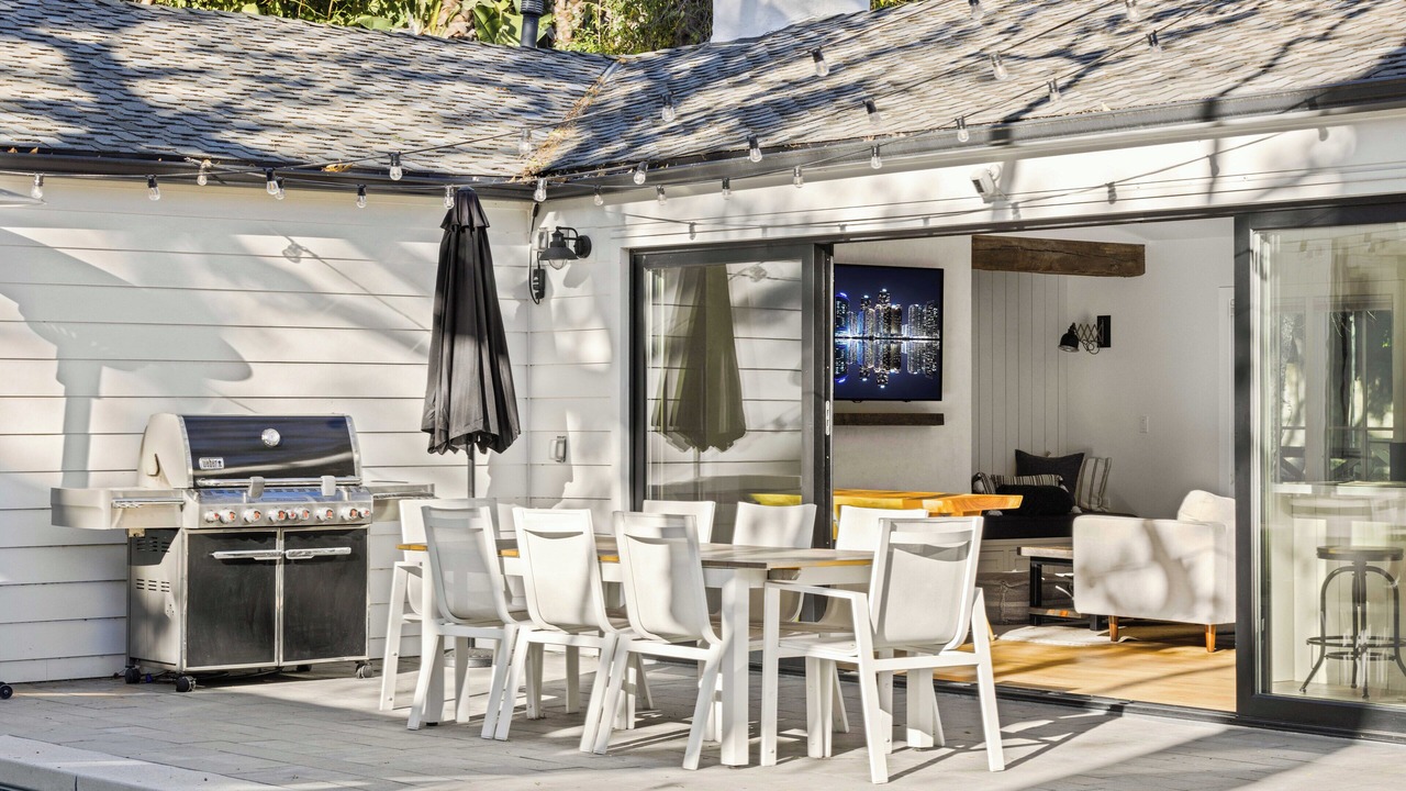 Photo of Outdoor in Beachwood Canyon