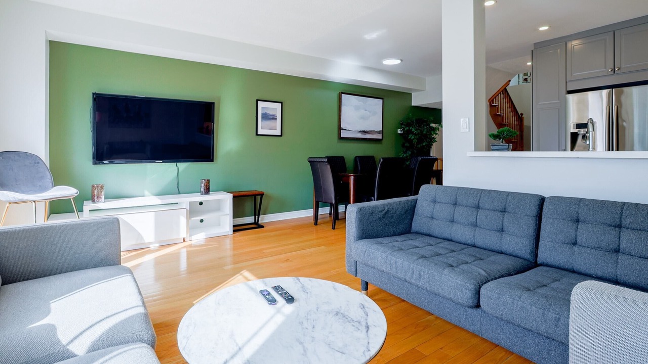 Photo of Livingroom in Vaughan