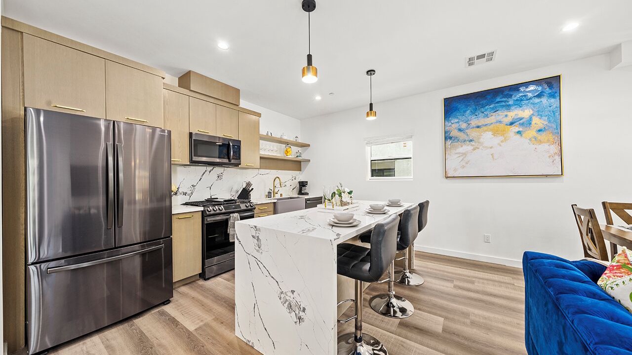 Photo of Livingroom in Rampart Village