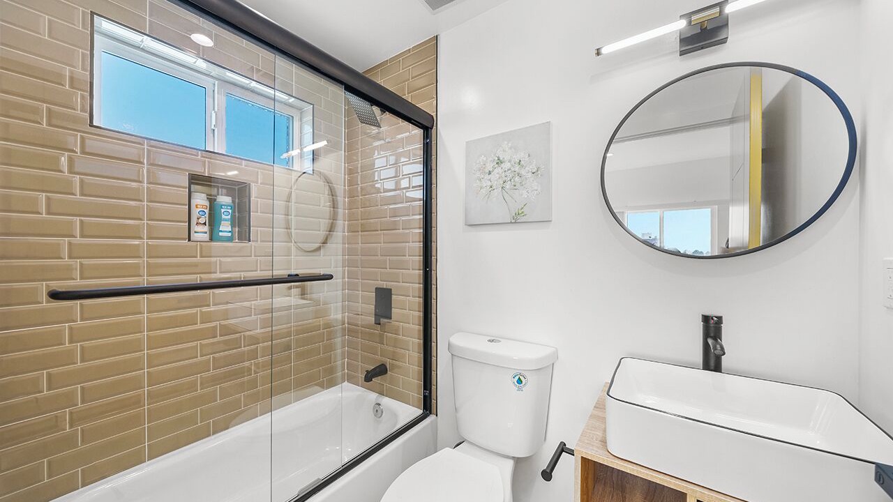 Photo of Bathroom in Rampart Village