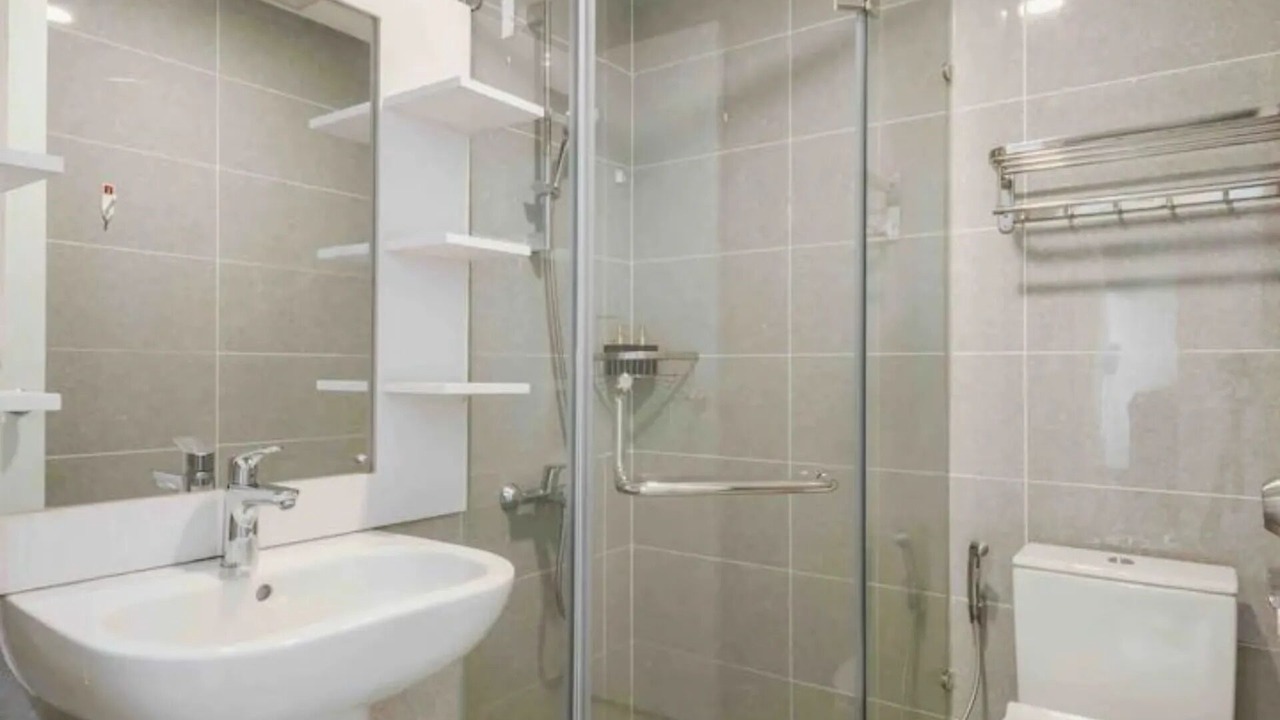 Photo of Bathroom in Phuong 8