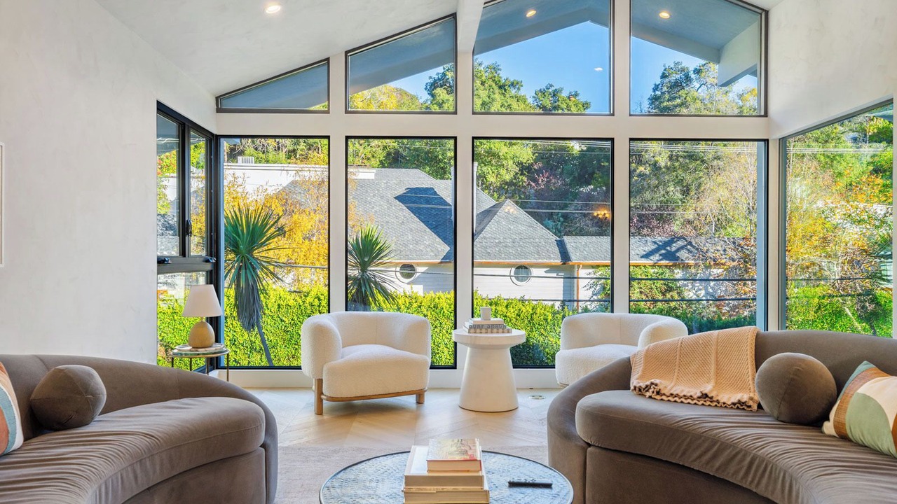 Photo of Livingroom in The Flats