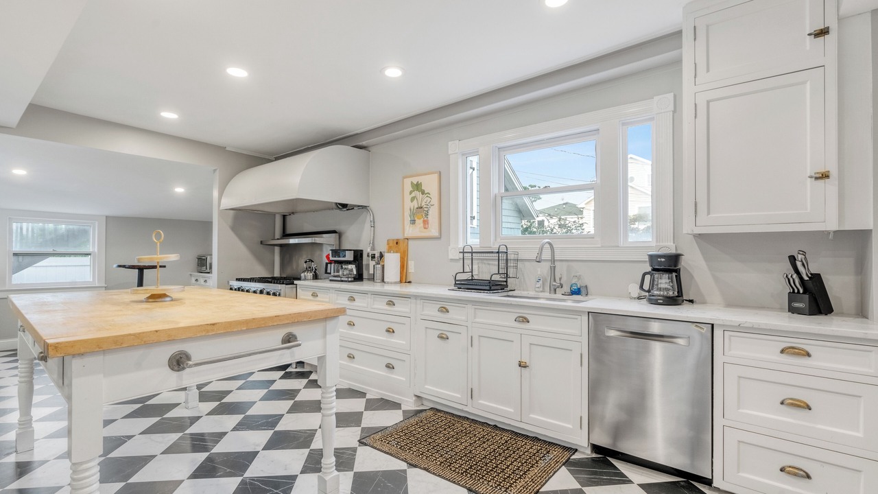 Photo of Kitchen in Ocean Grove