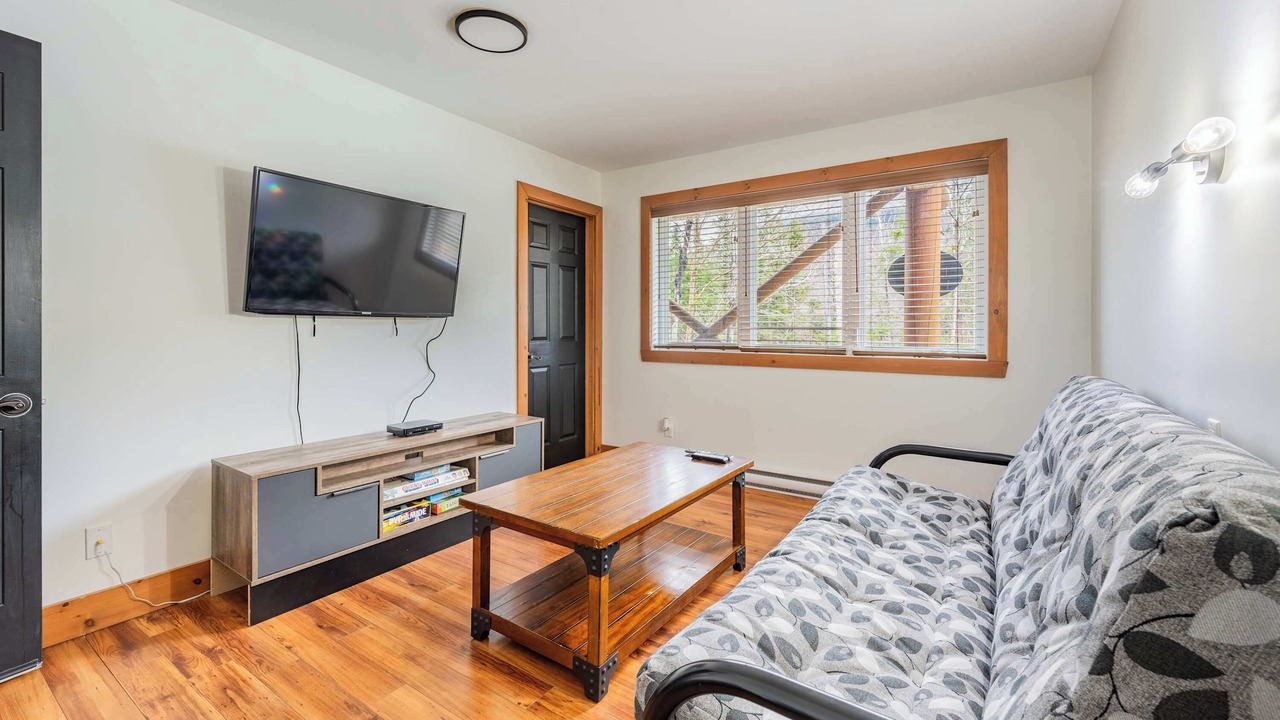Photo of Livingroom in Notre-Dame-Auxiliatrice-de-Buckland