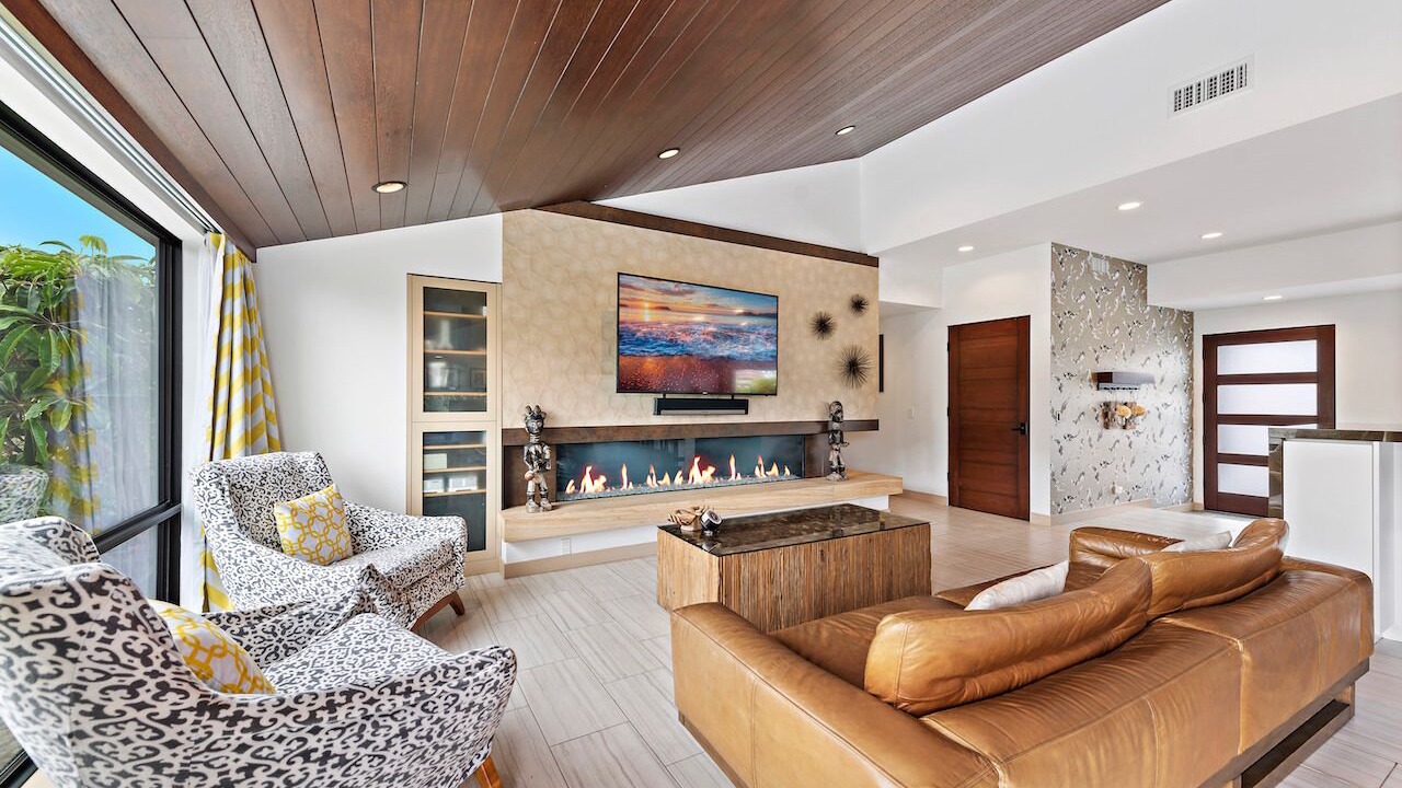 Photo of Livingroom in Newport Coast