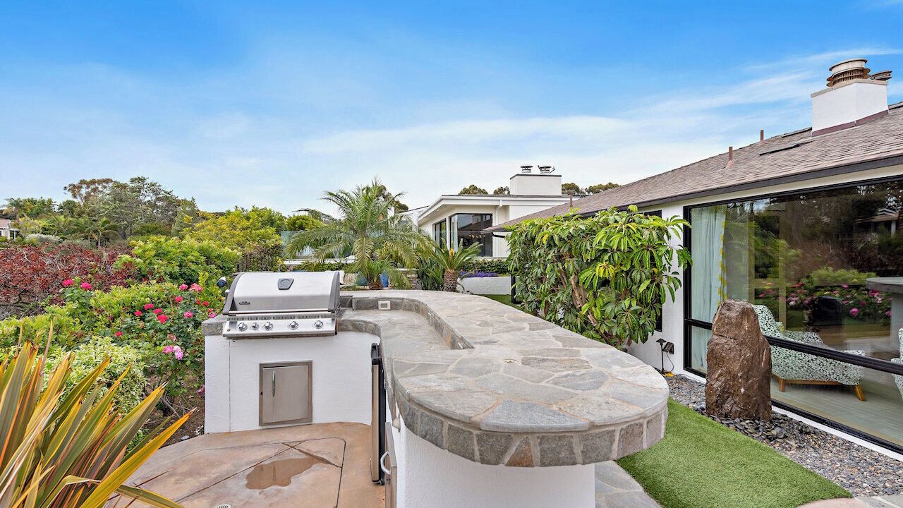 Photo of Patio Balcony in Newport Coast