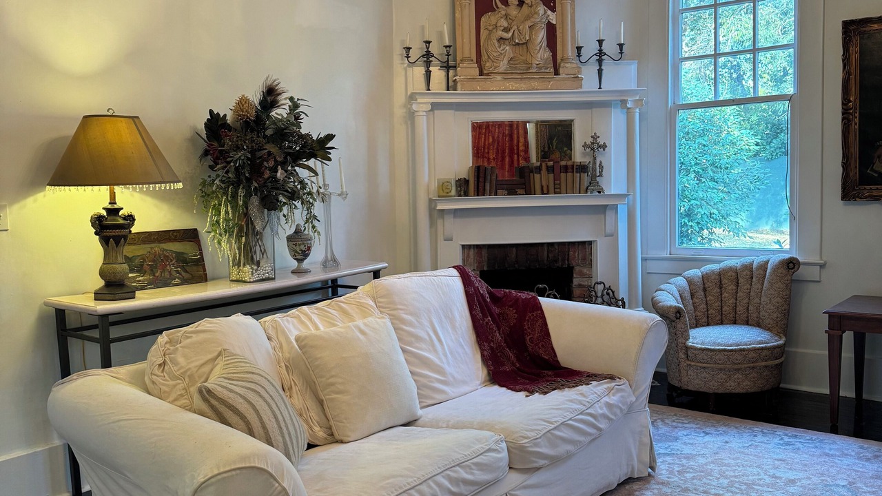 Photo of Livingroom in Montgomery