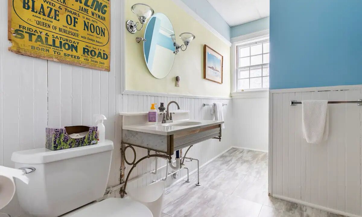 Photo of Bathroom in Bryant