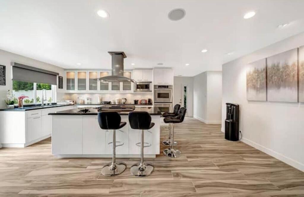 Photo of Kitchen in Woodland Hills