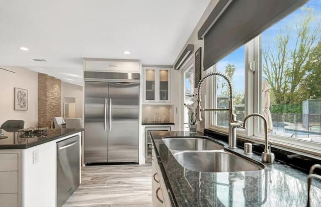 Photo of Kitchen in Woodland Hills