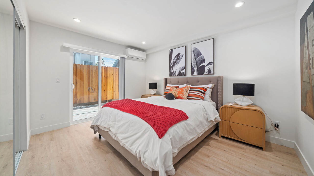 Photo of Bedroom in Hollywood