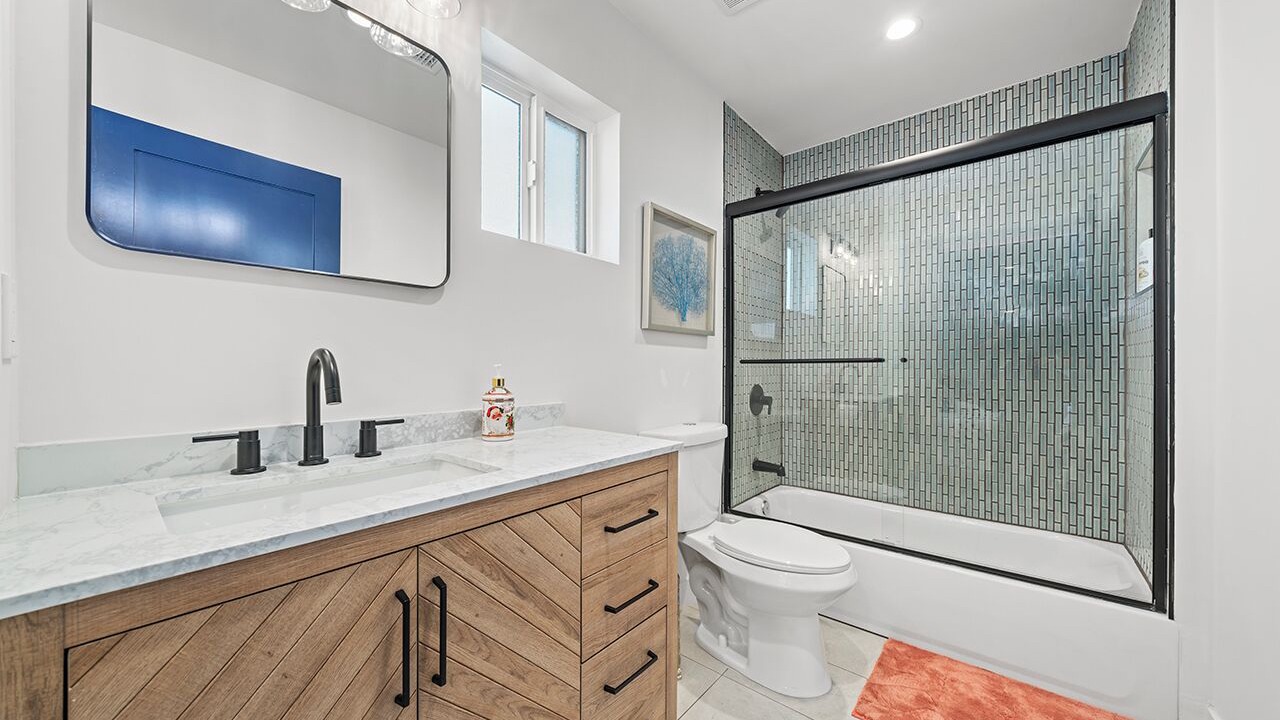 Photo of Bathroom in Hollywood