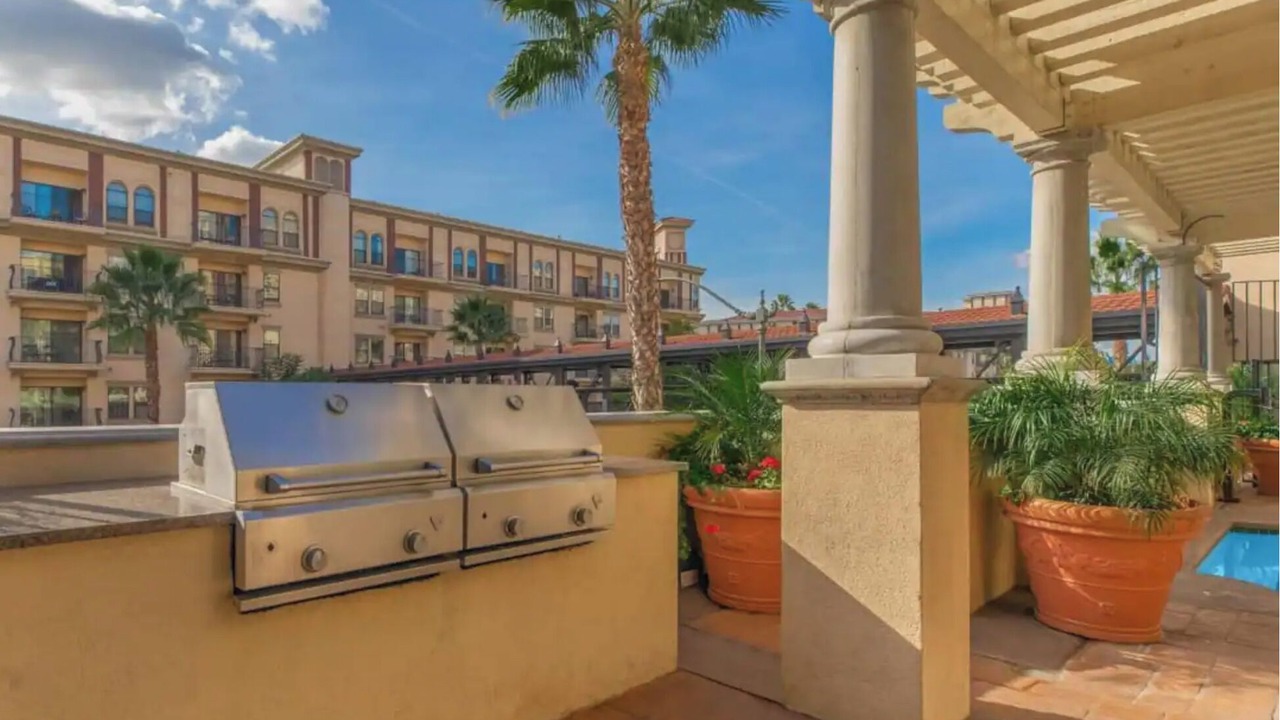 Photo of Patio Balcony in Downtown Los Angeles