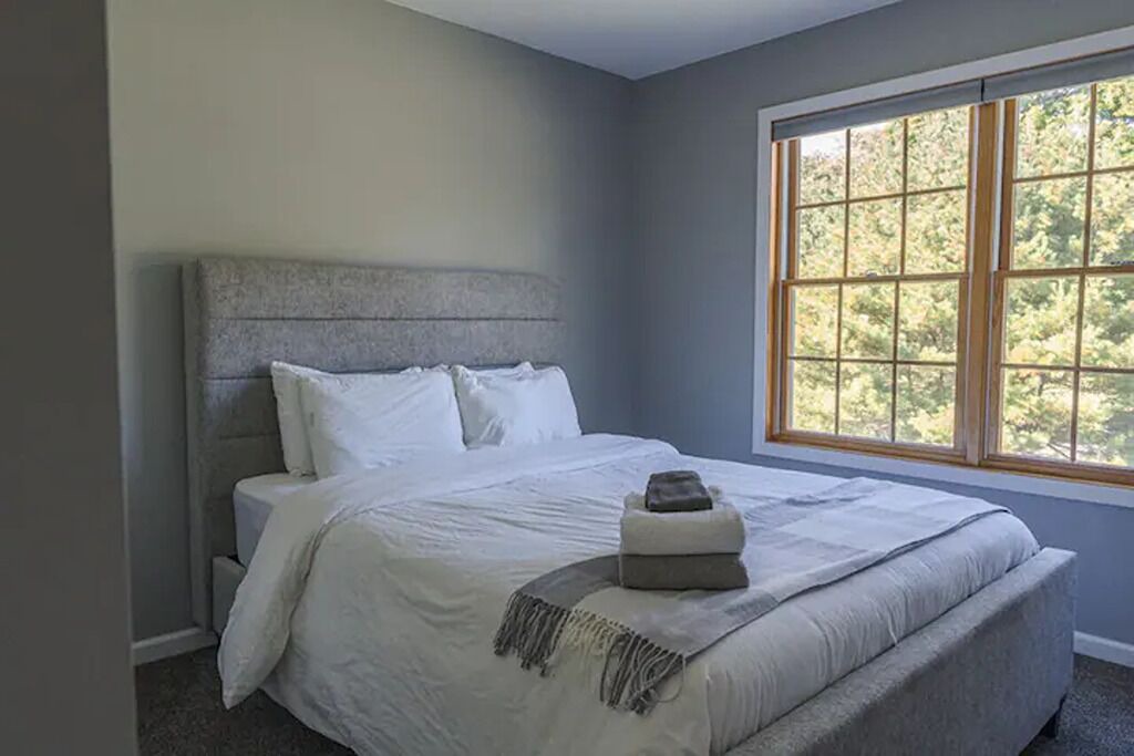 Photo of Bedroom in Highland