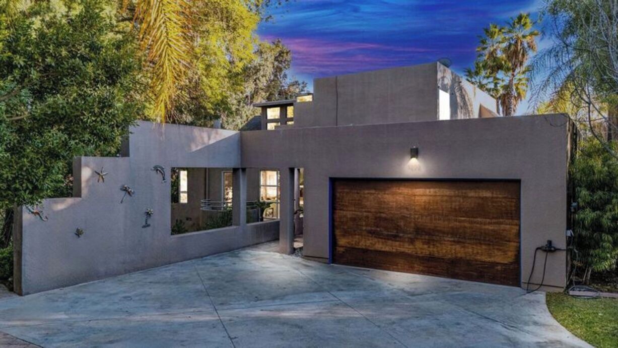 Photo of Outdoor in Altadena