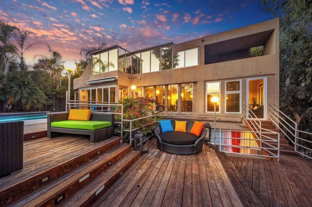 Photo of Patio Balcony in Altadena