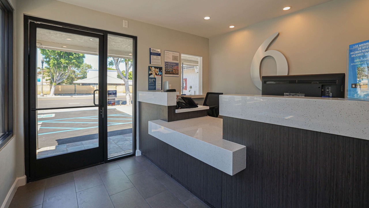 Photo of Livingroom in Tustin