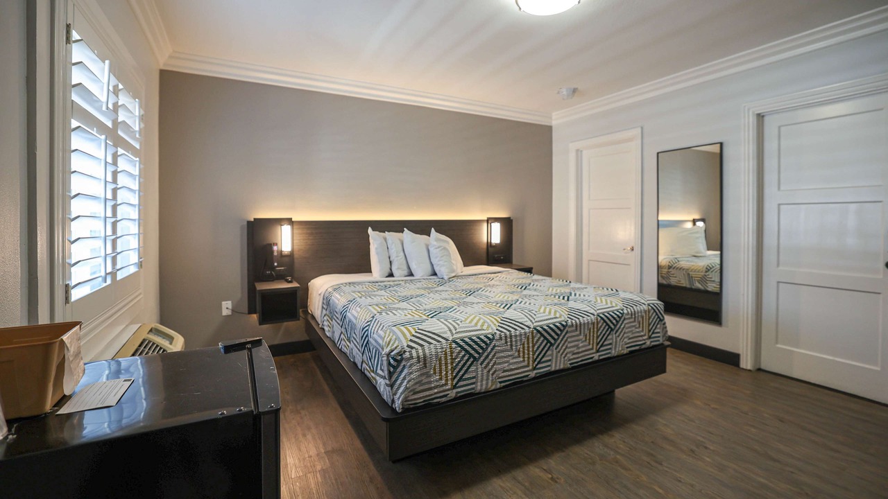 Photo of Bedroom in Tustin