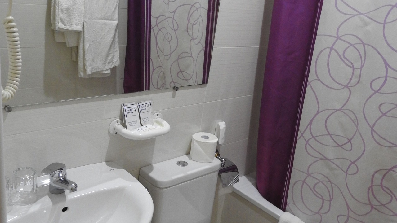 Photo of Bathroom in Golden Triangle of Art