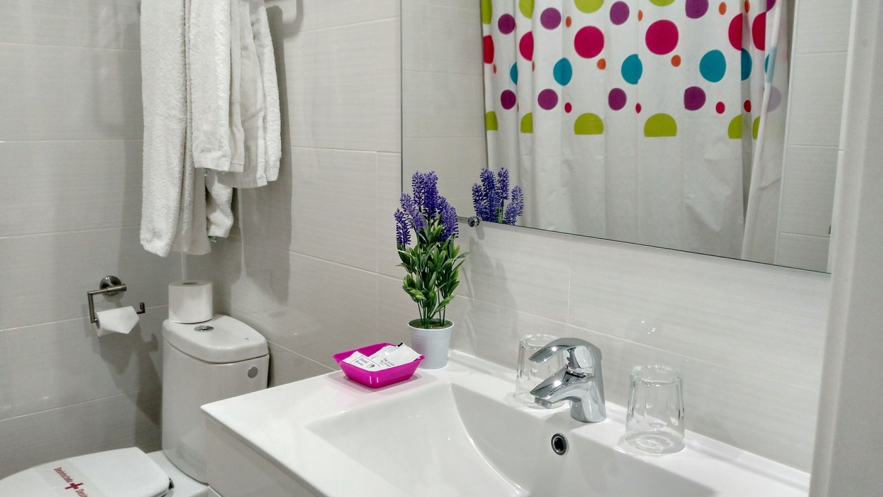 Photo of Bathroom in Golden Triangle of Art