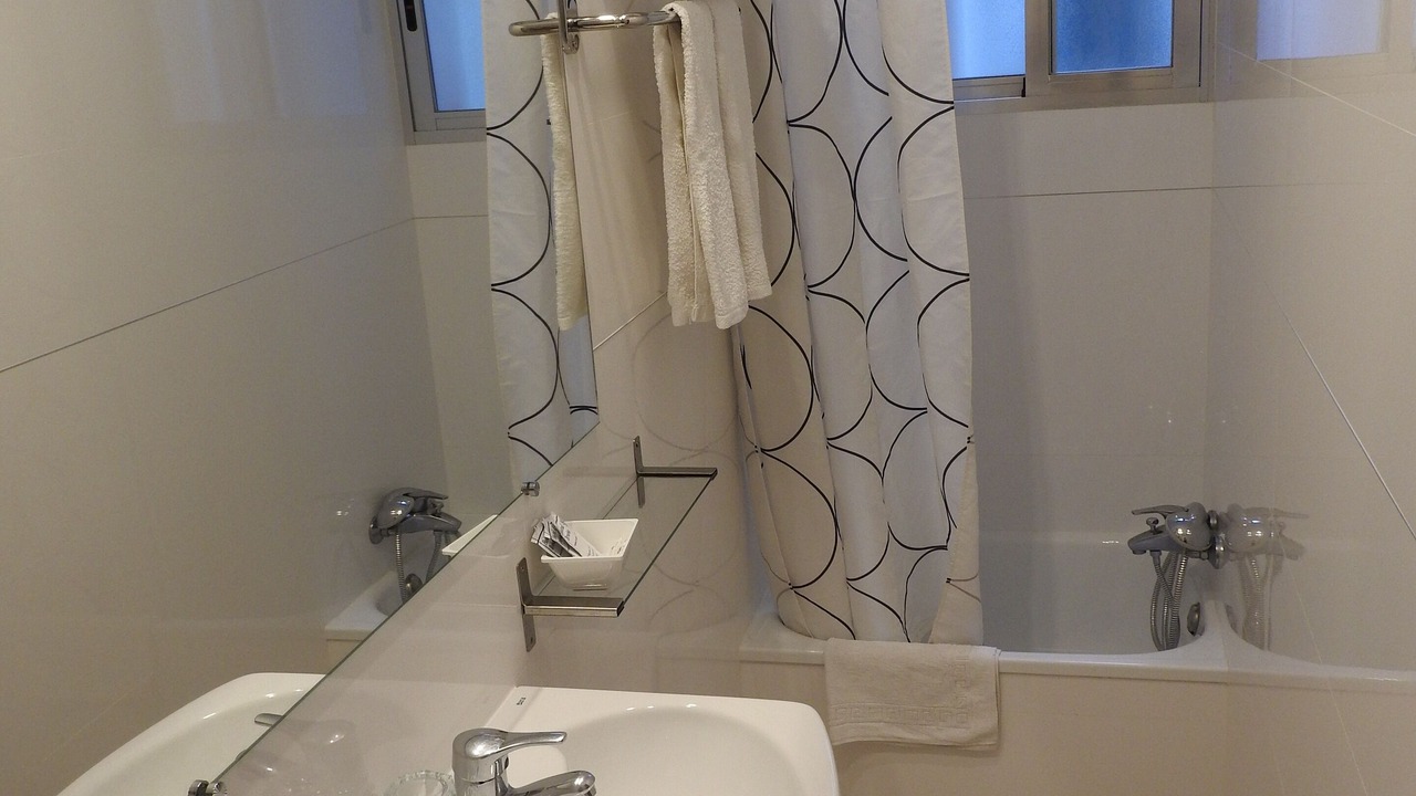 Photo of Bathroom in Golden Triangle of Art