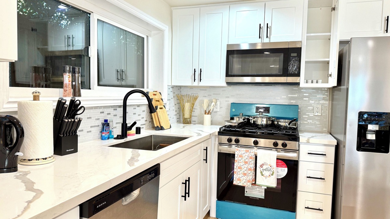 Photo of Kitchen in Altadena