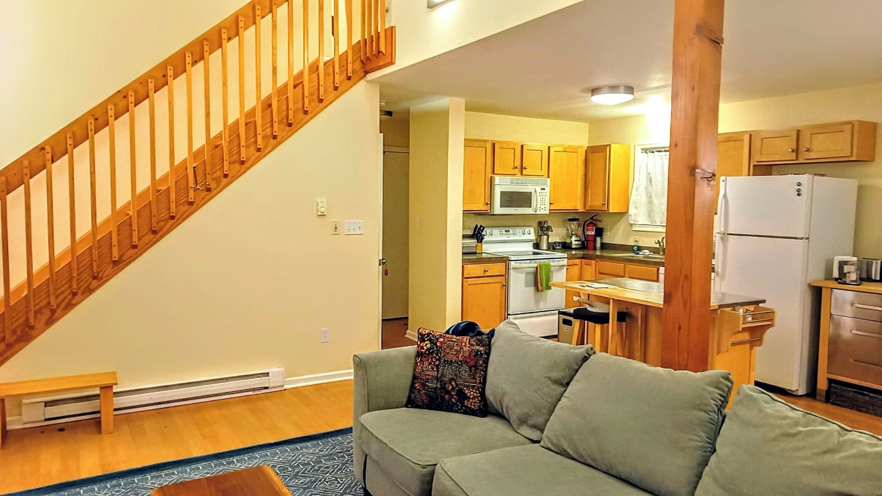 Photo of Livingroom in Layton