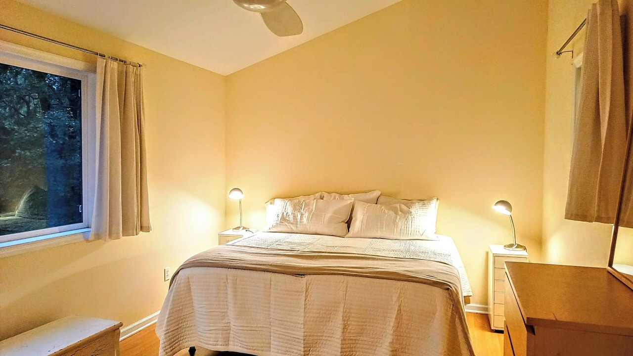 Photo of Bedroom in Layton