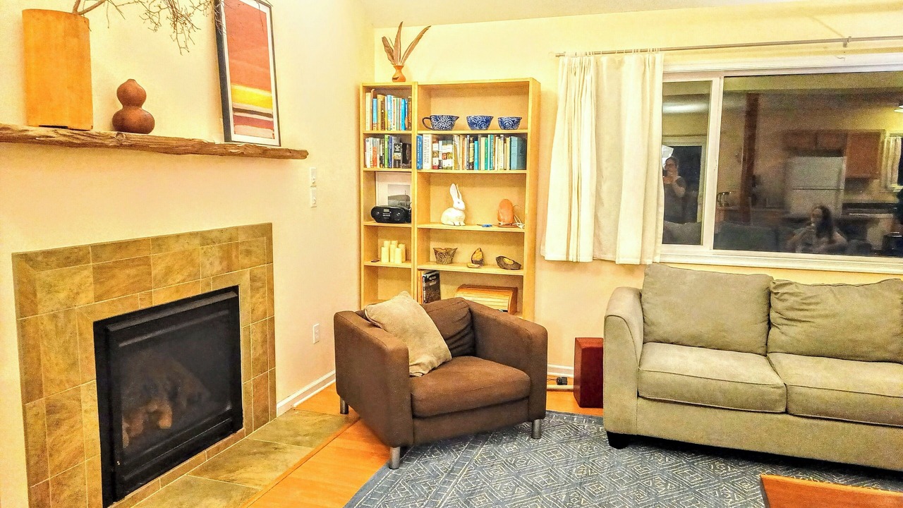 Photo of Livingroom in Layton