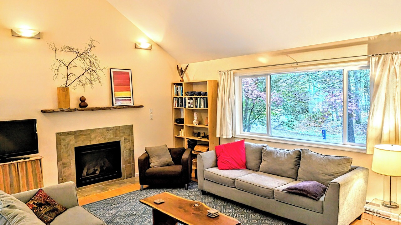 Photo of Livingroom in Layton