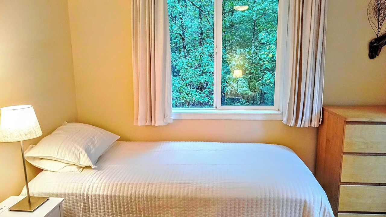 Photo of Bedroom in Layton