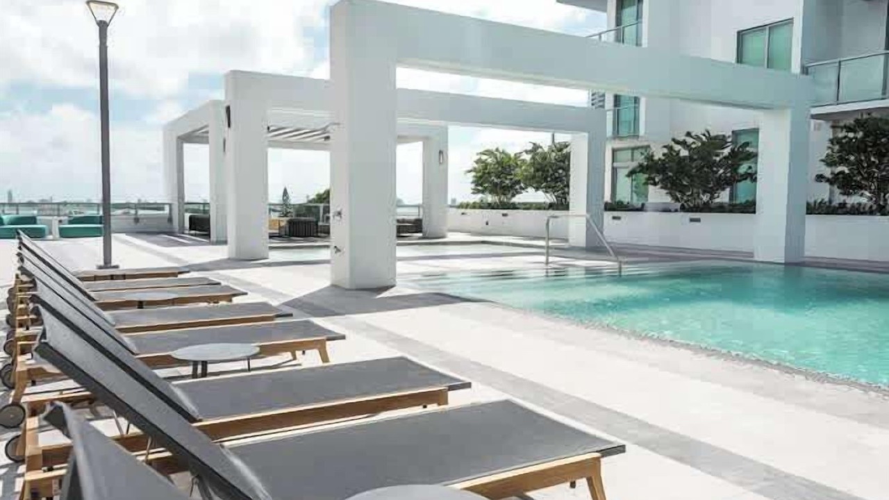 Photo of Outdoor in Northeast Miami