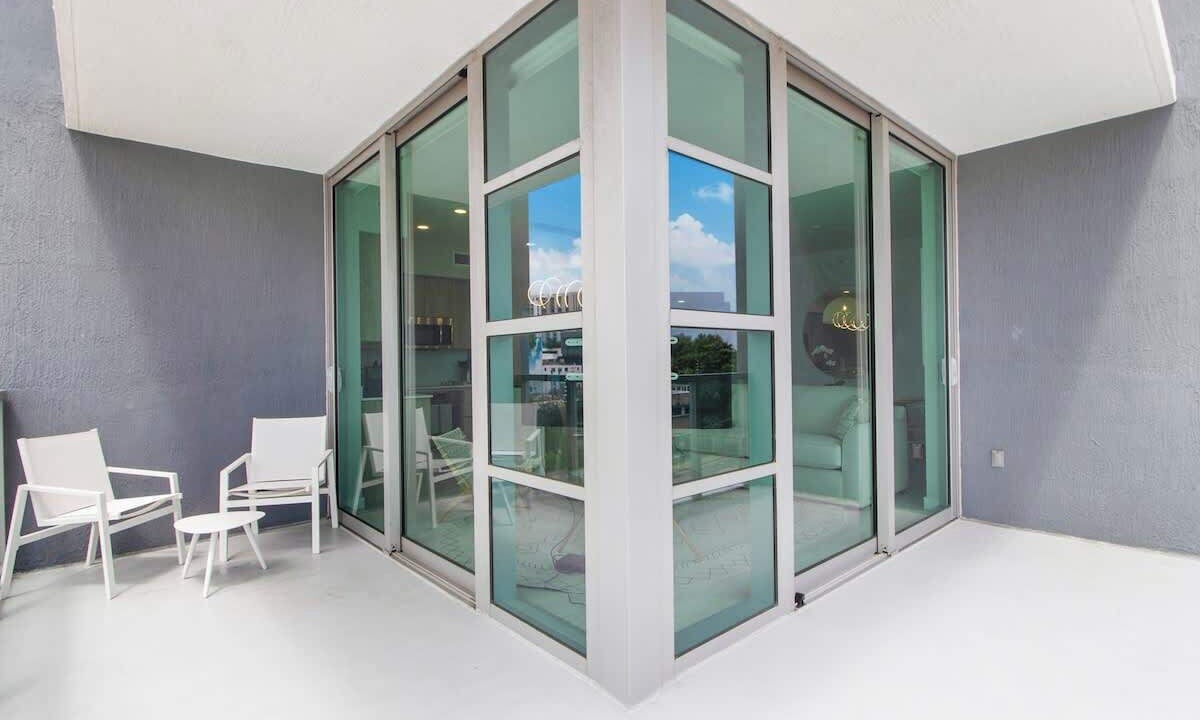 Photo of Patio Balcony in Northeast Miami