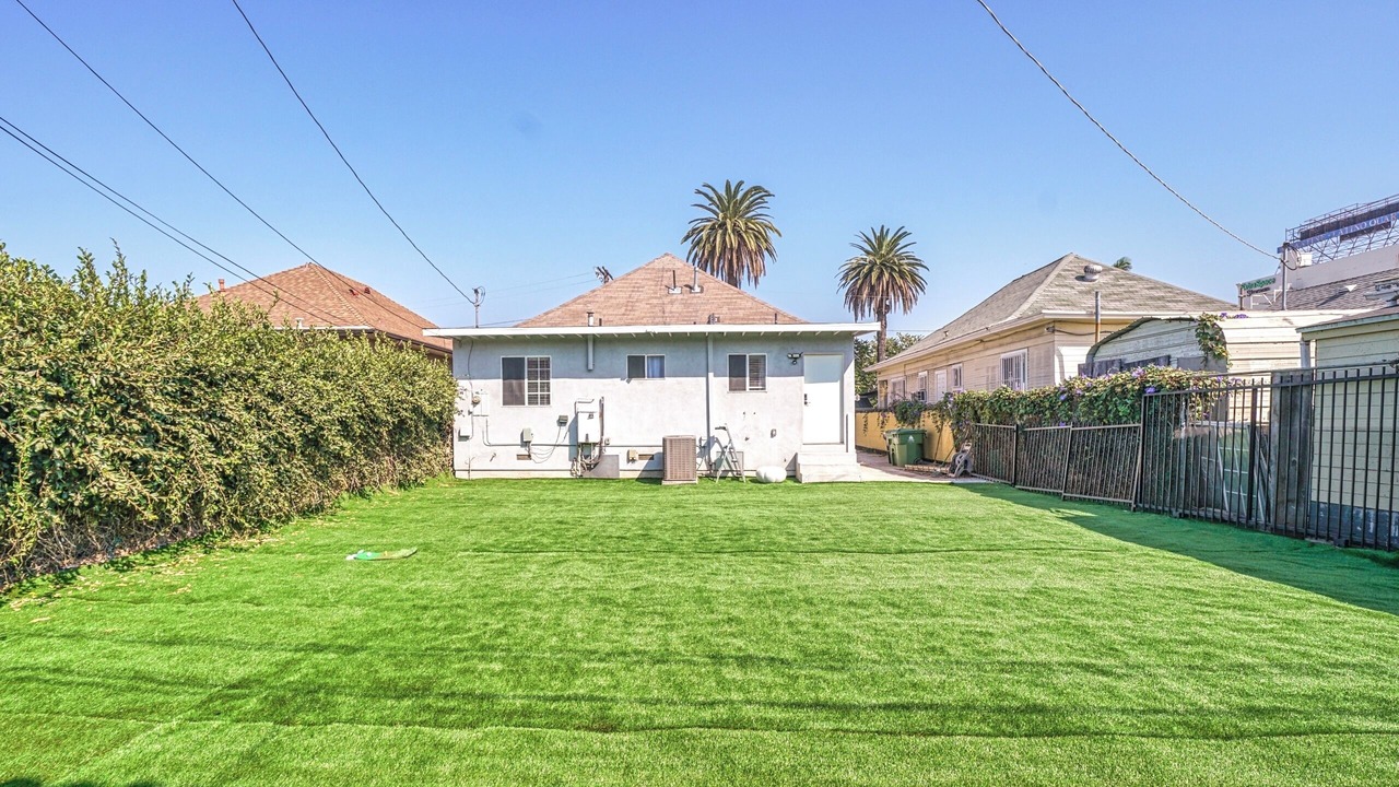 Photo of Outdoor in Mid City