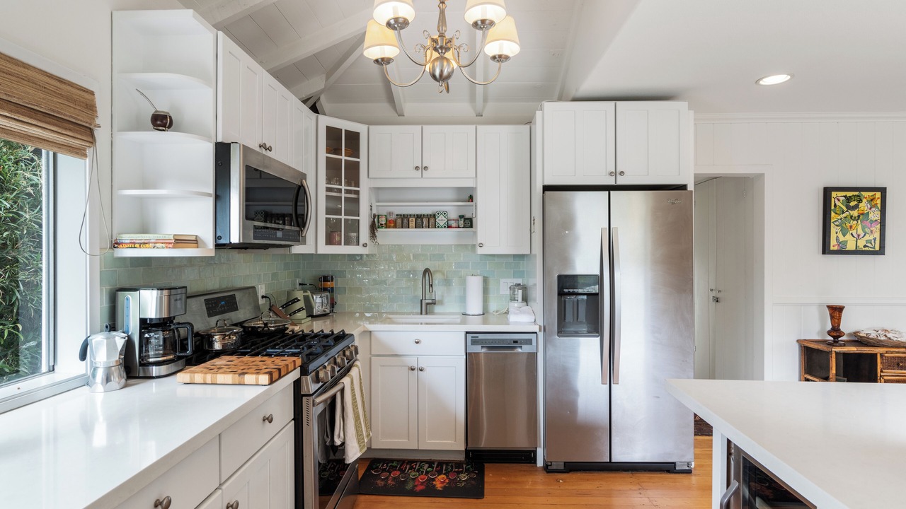 Photo of Kitchen in South Laguna
