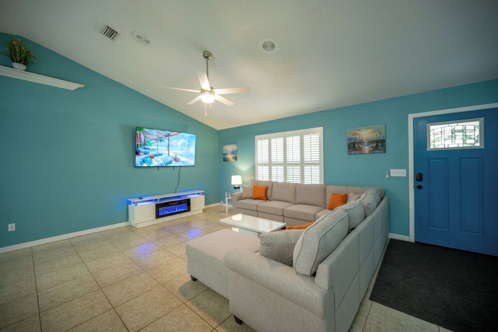 Photo of Livingroom in Florida Panhandle