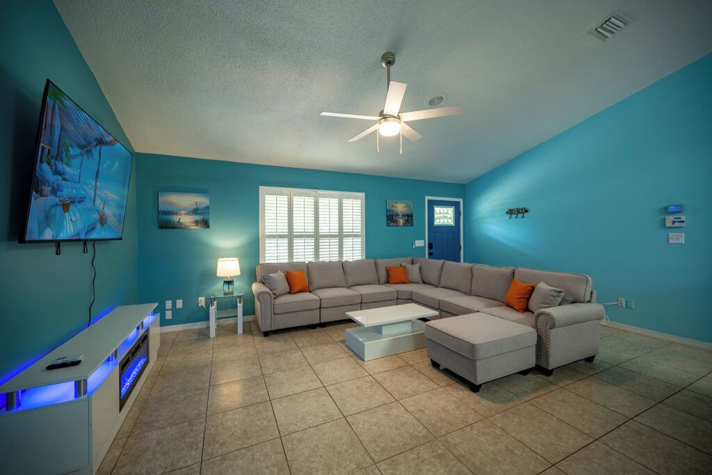 Photo of Livingroom in Florida Panhandle