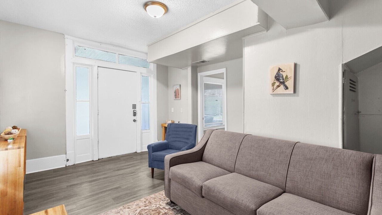 Photo of Livingroom in Birmingham