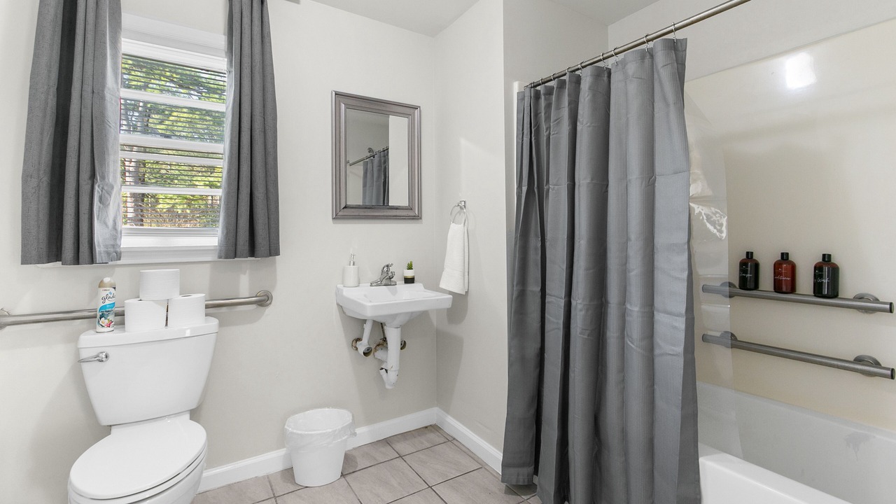 Photo of Bathroom in New Castle