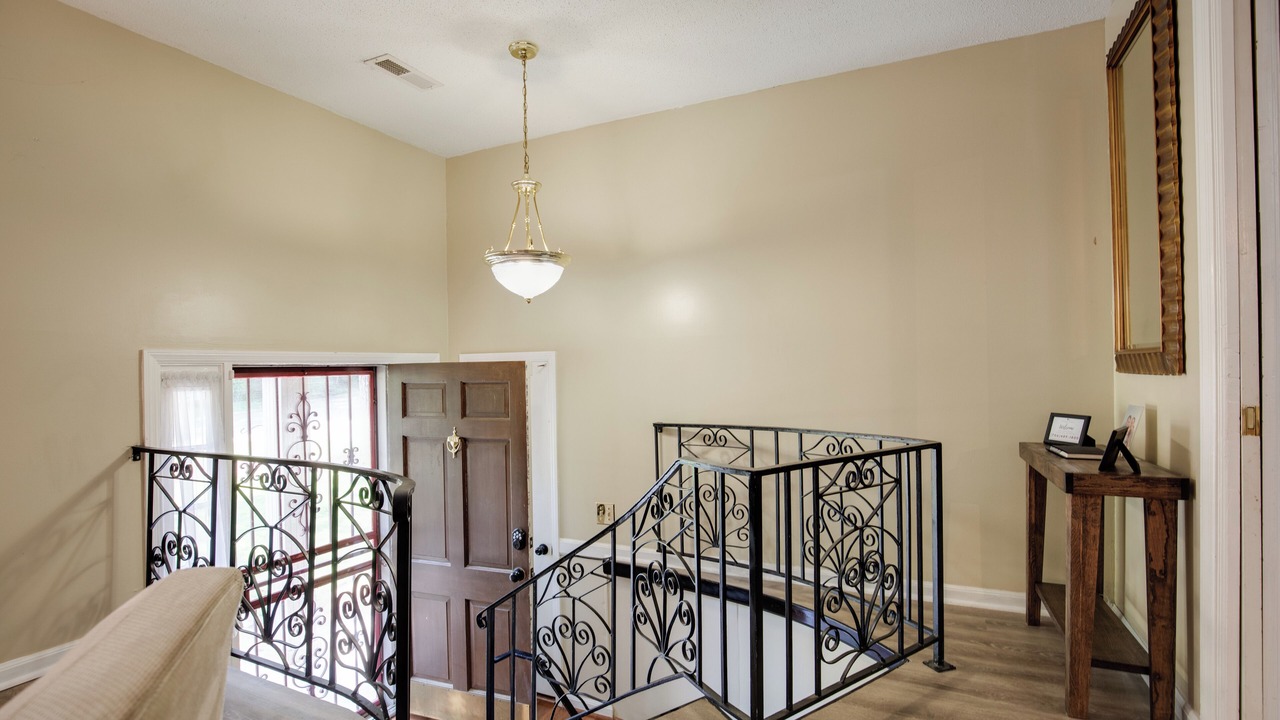 Photo of Livingroom in New Castle