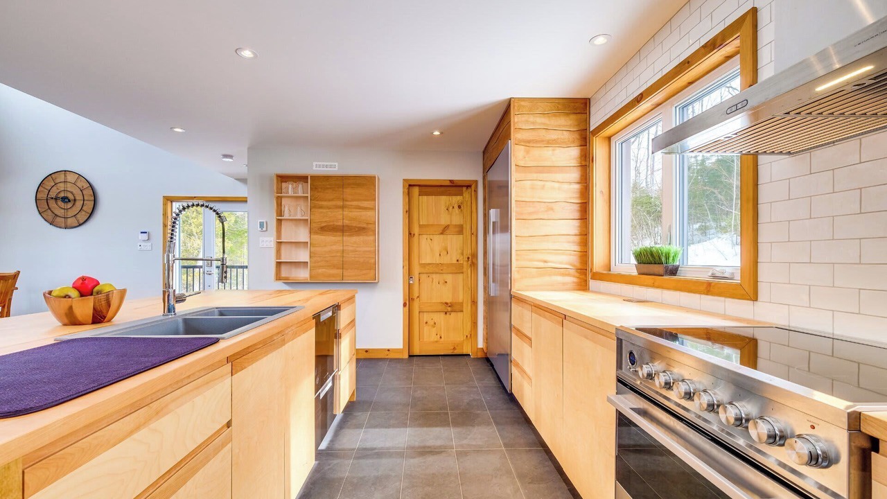 Photo of Kitchen in Saint-Mathieu-de-Rioux