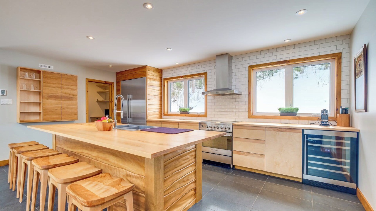 Photo of Kitchen in Saint-Mathieu-de-Rioux