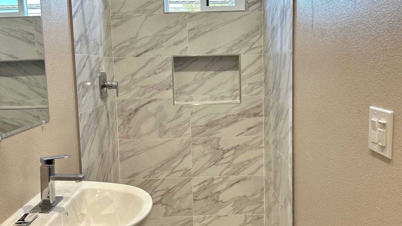 Photo of Bathroom in Maywood