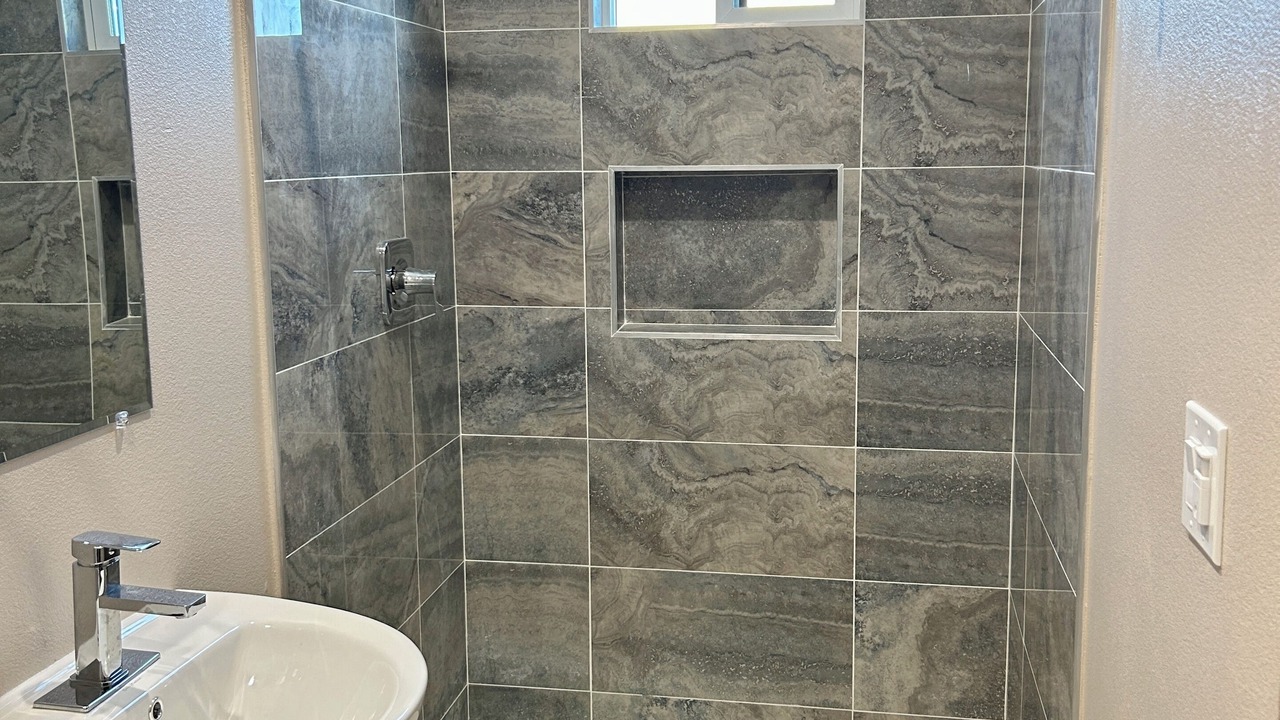 Photo of Bathroom in Maywood
