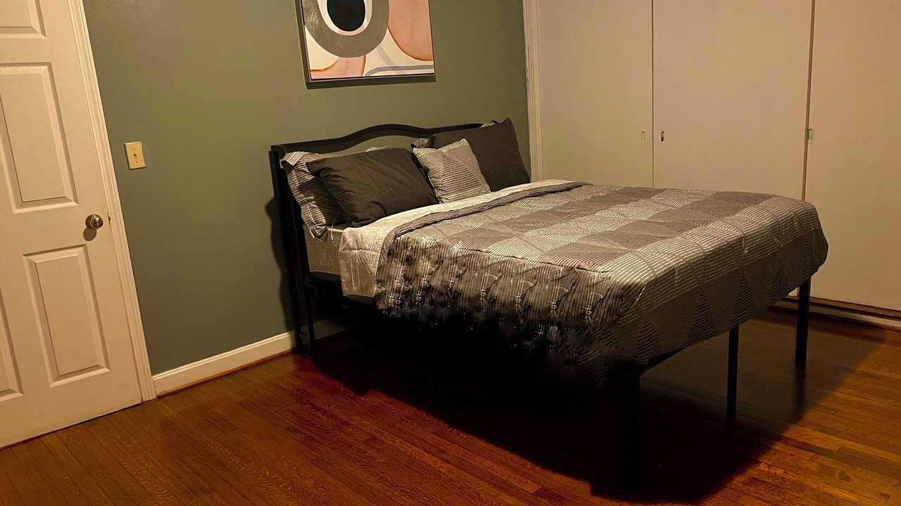 Photo of Bedroom in Tuscaloosa
