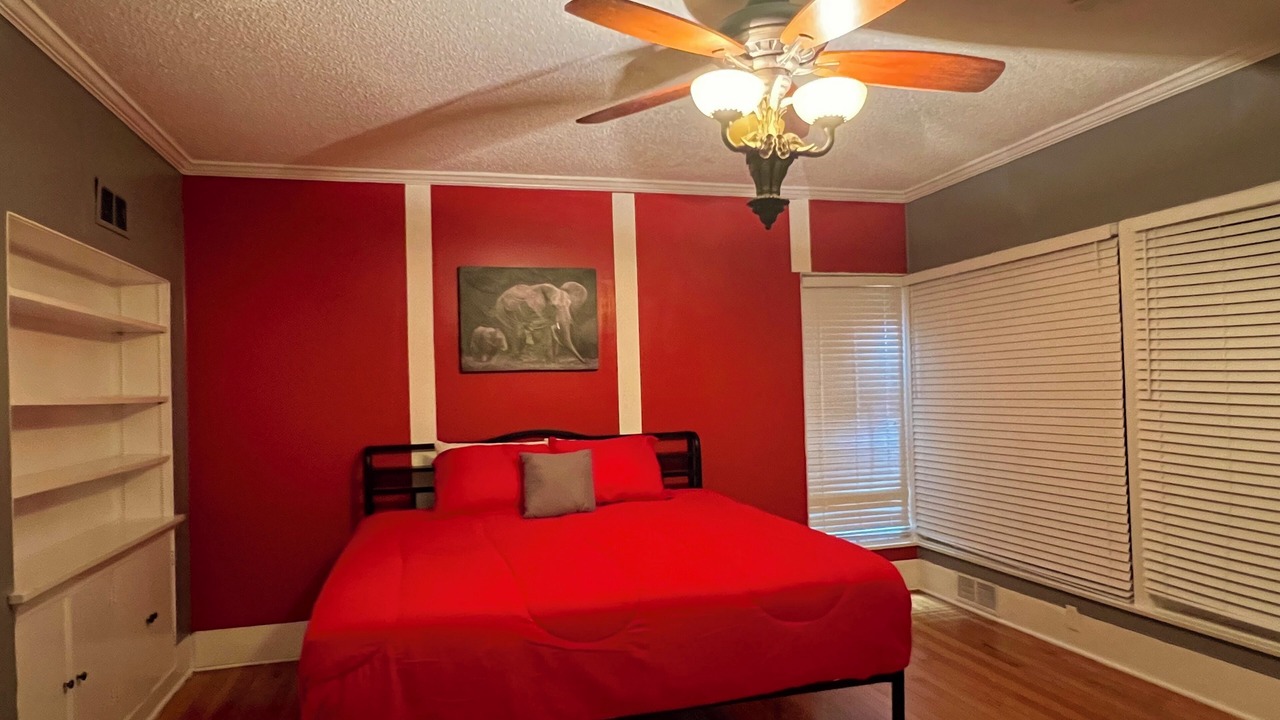 Photo of Bedroom in Tuscaloosa