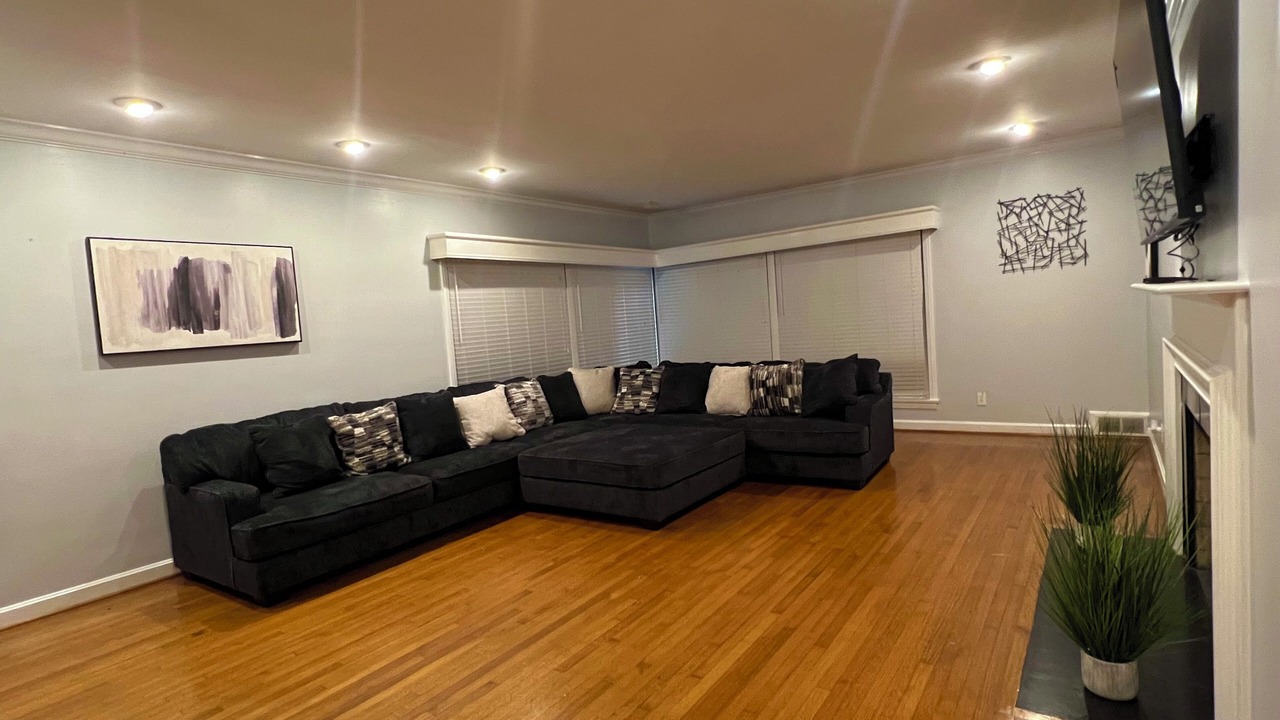 Photo of Livingroom in Tuscaloosa