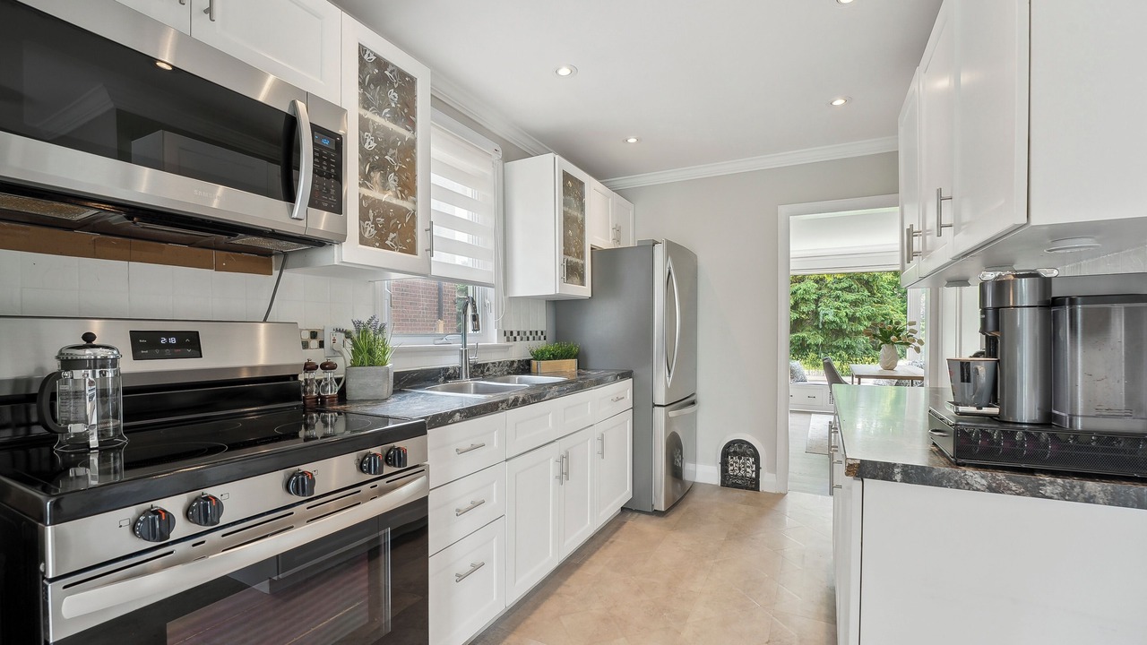 Photo of Kitchen in Oakville