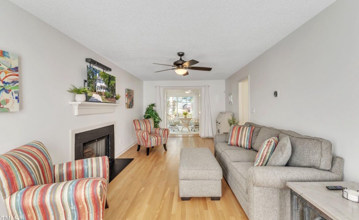Photo of Livingroom in Northeast Raleigh